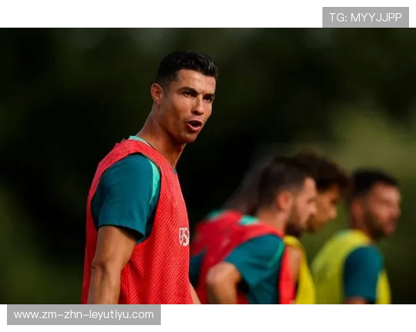 C罗设立青少年训练基金,助力未来球员成长 C罗设立青少年训练基金,助力未来球员成长