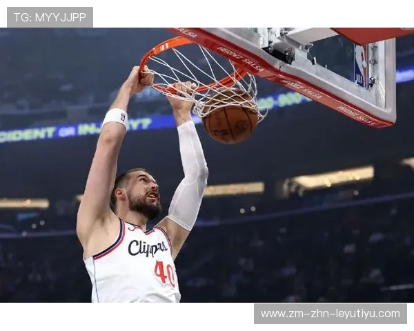 伦纳德一次强硬出手,洛杉矶快船止血成功 伦纳德一次强硬出手,洛杉矶快船止血成功