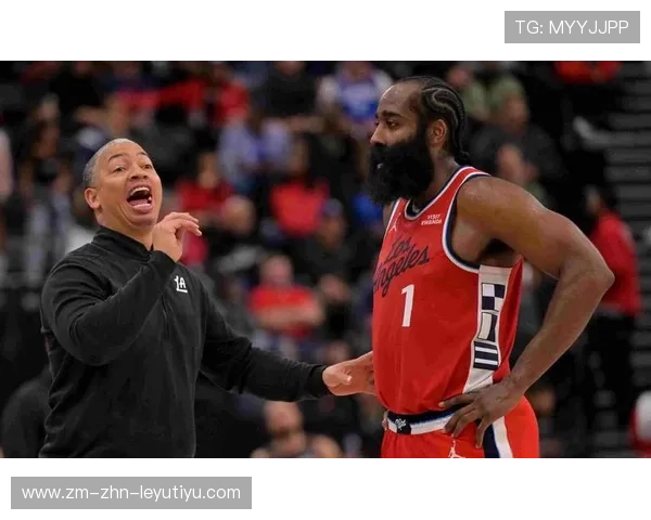 快船防守轮转频繁失位，被对手连续惩罚